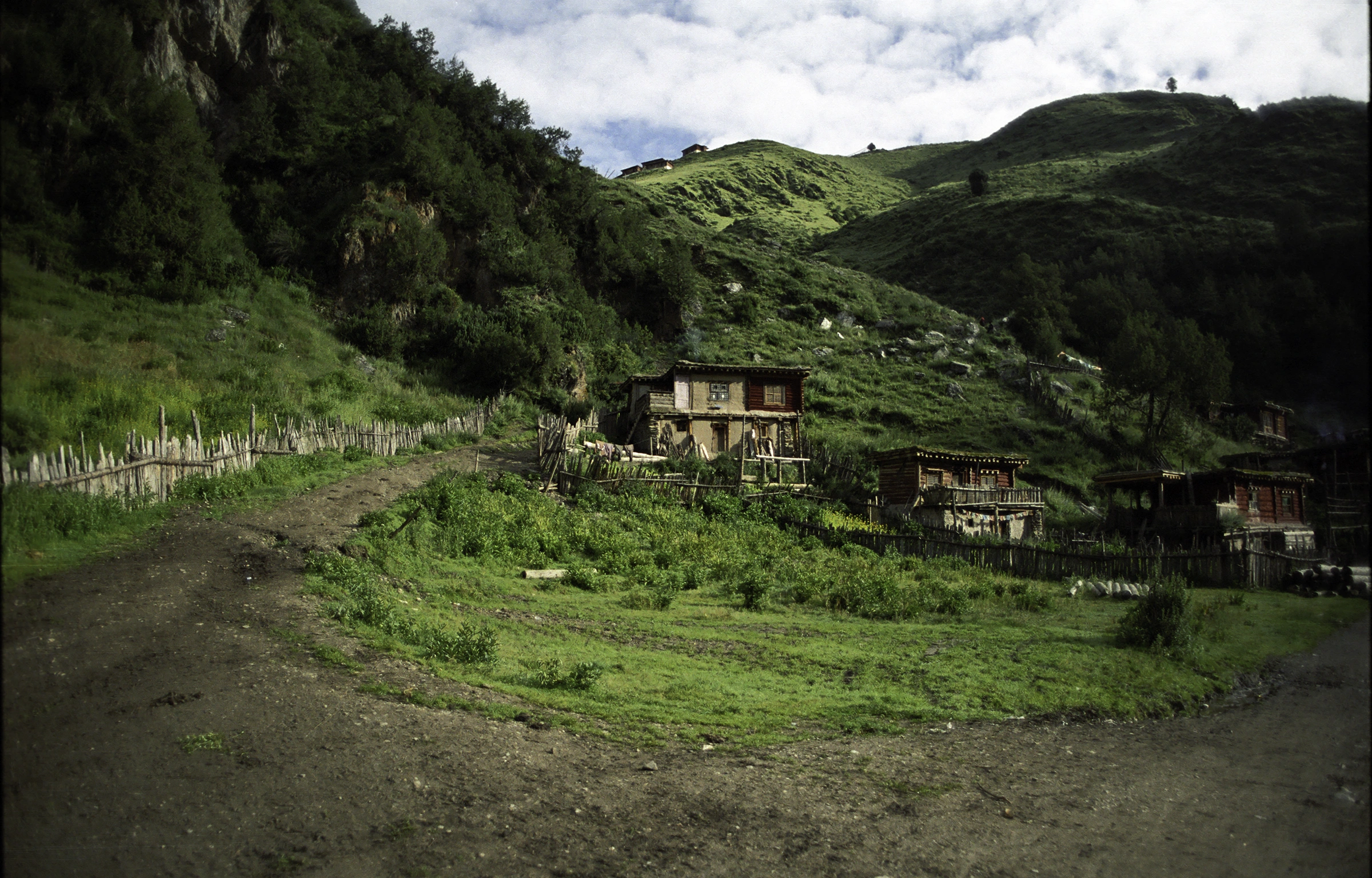 khamlandscape.jpg