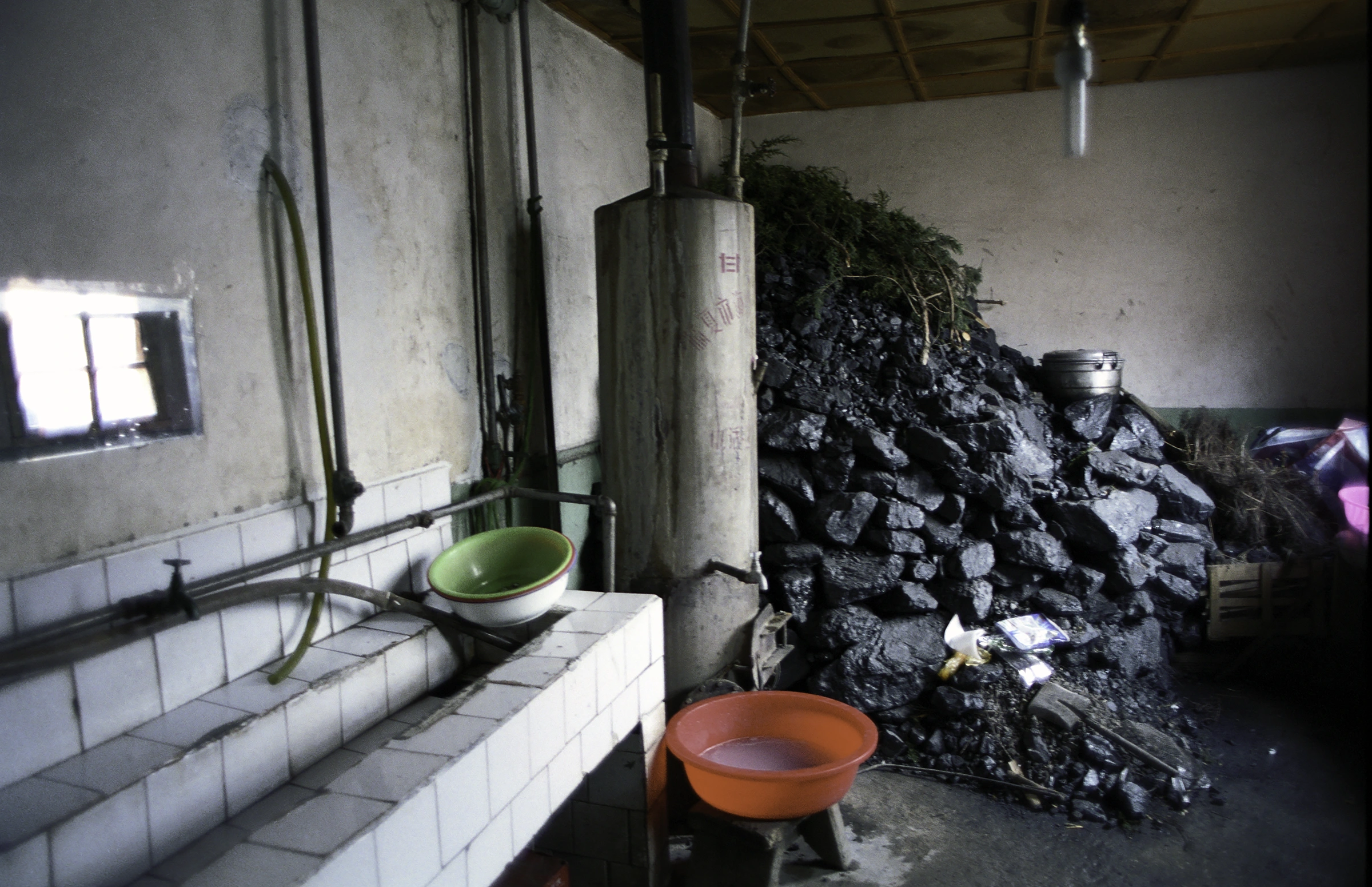 washroom.jpg