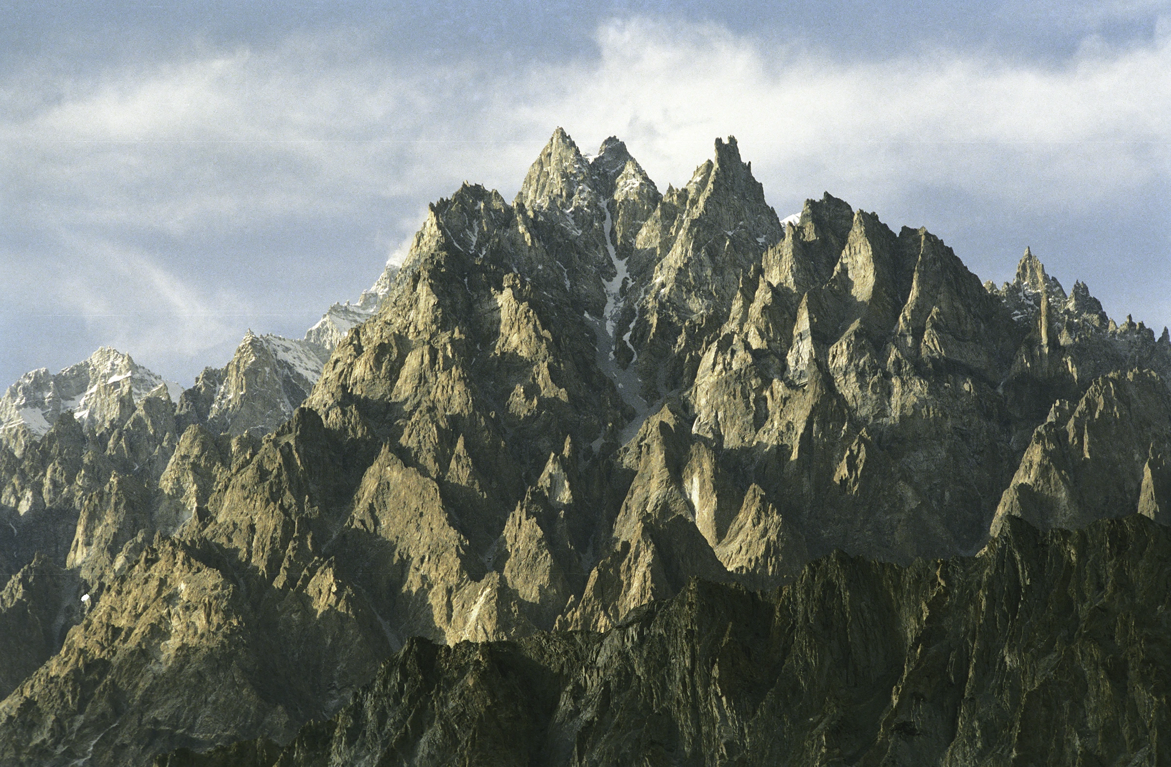 mountainatpassu.jpg