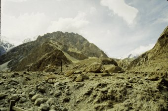 Near Tashgorkan